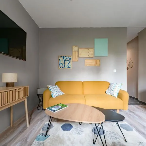 Le Vizier - Appartement design avec parking en centre ville, hótel í Vichy