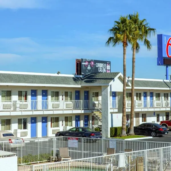 Motel 6-Phoenix, AZ - Airport - 24th Street, hotel v destinaci Phoenix