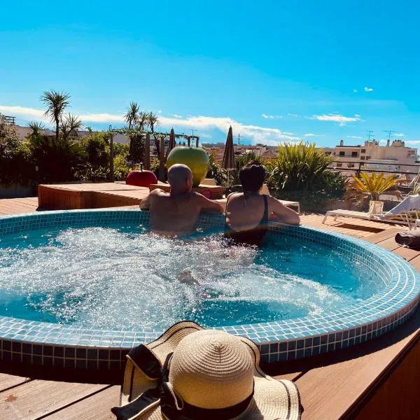 Best Western Premier Le Patio des Artistes Wellness Jacuzzi, hotel v Cannes