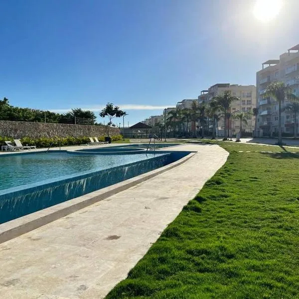 Pool Side Punta Cana, hotel di Punta Cana