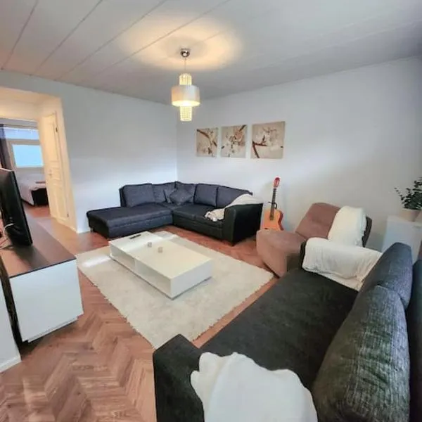 Apartment Joensuu rauhallinen kolmio, autokatospaikka, hotel in Joensuu