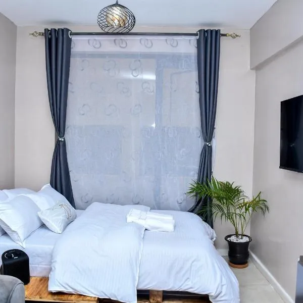 Elegant Studio with Rooftop Pool in Nairobi -Jovial Homes, hotel v destinaci Kiambu