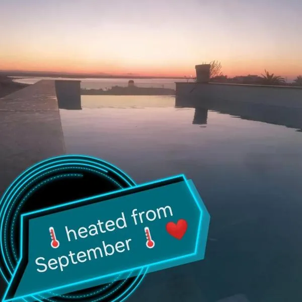 Sensations Guesthouse, hotel v destinaci Lagos