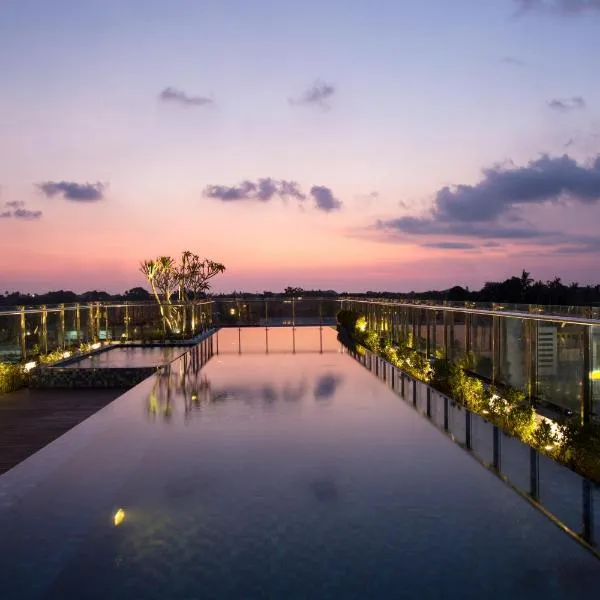 Hotel Santika Seminyak, hotelli Seminyakissa