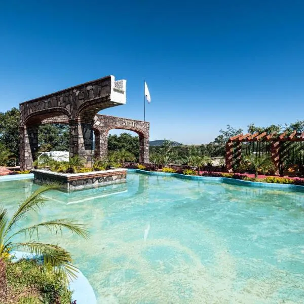 HOTEL & SPA LOS AGAVES Tepotzotlán, hotel in Las Ánimas