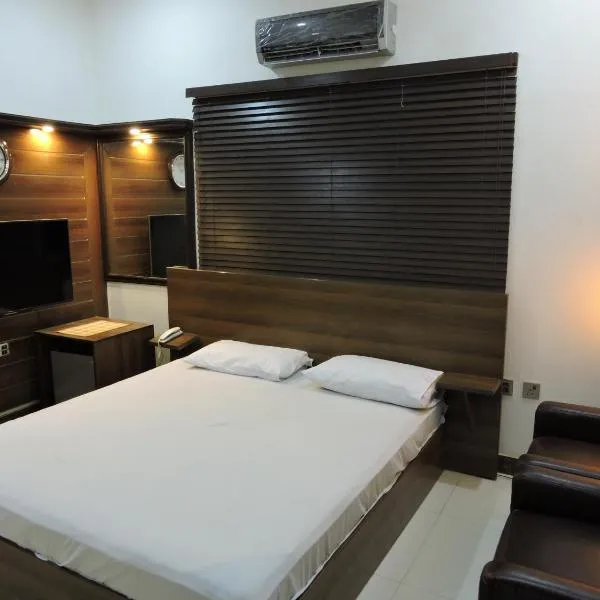 Jannat Guest House Hyd, hótel í Hyderabad