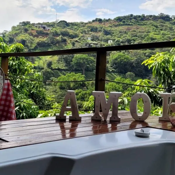 Cómoda y acogedora cerca al Pueblo, hotel in Sopetran