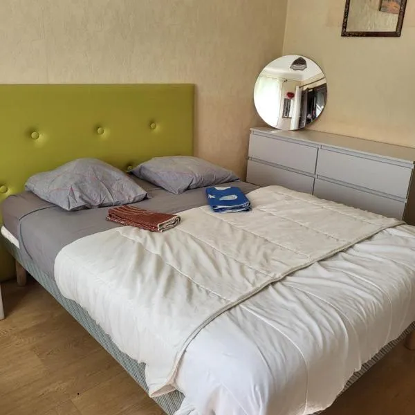 2 pieces pour 4 personnes proche tram, Hotel in Nizza