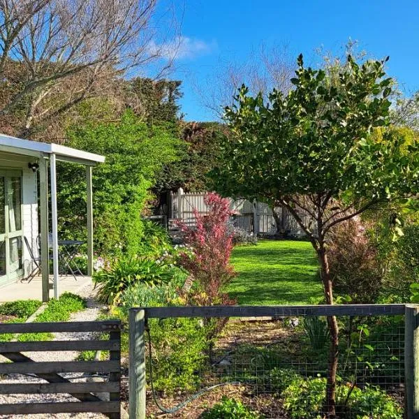 One bedroom country cottage, hotel v destinaci Motueka