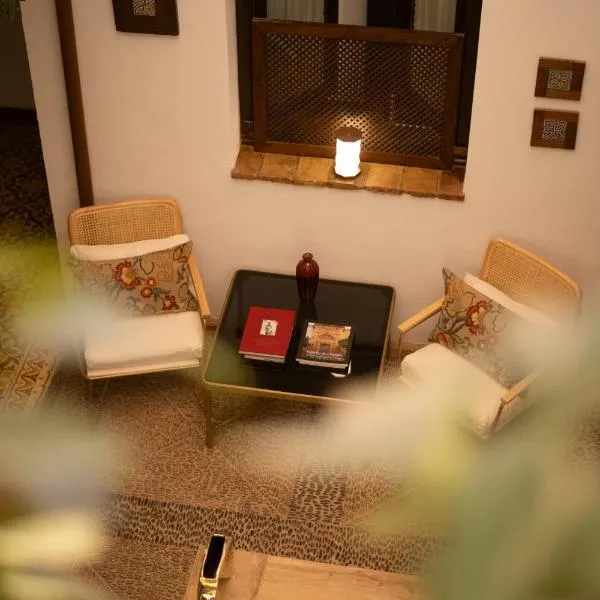 HOTEL BOUTIQUE ALMA ANDALUSí, hotel v destinaci Córdoba