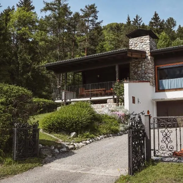Ferienhaus am Schwarzerberg, hotel v destinaci Scheffau am Tennengebirge