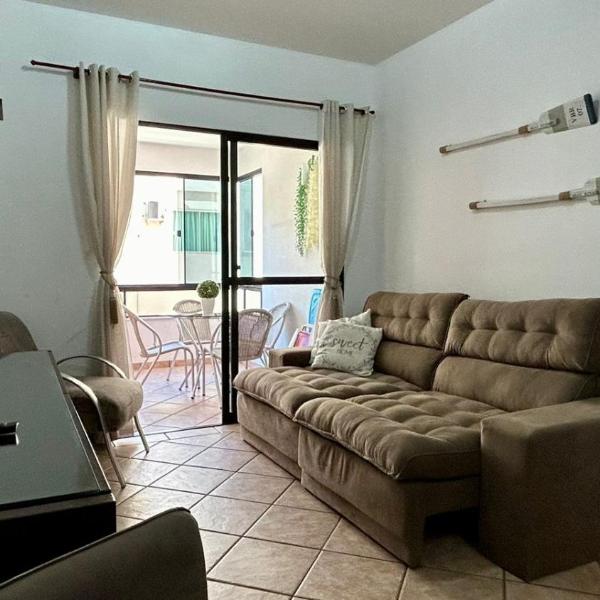 Bombas/ Bombinhas, a 50m do Mar, Apartamento 2 quartos, com churrasqueira na sacada, Ar e Wi-fi - Foto 4