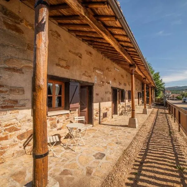 Alojamientos El Picoto Navasfrías, hotel in Navasfrías