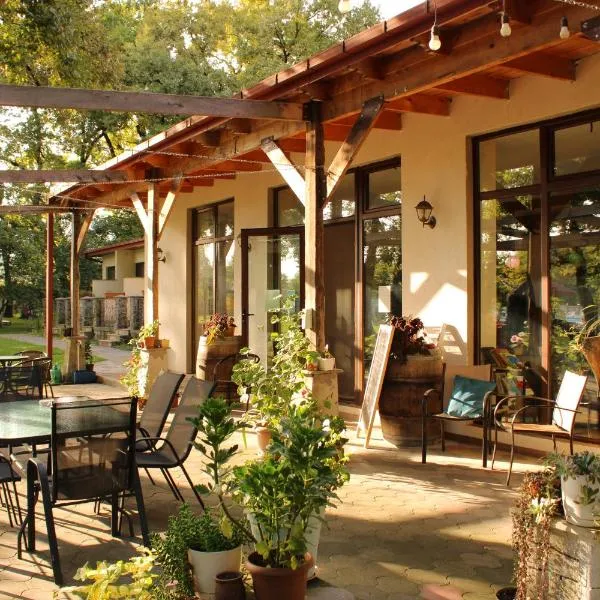 Kvareli Oaks, hotel in Kvareli
