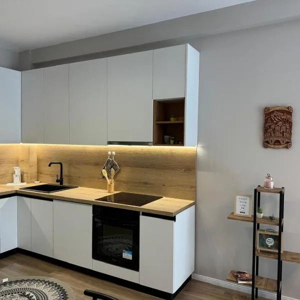 Olivia house, hotel v destinaci Yzberishti