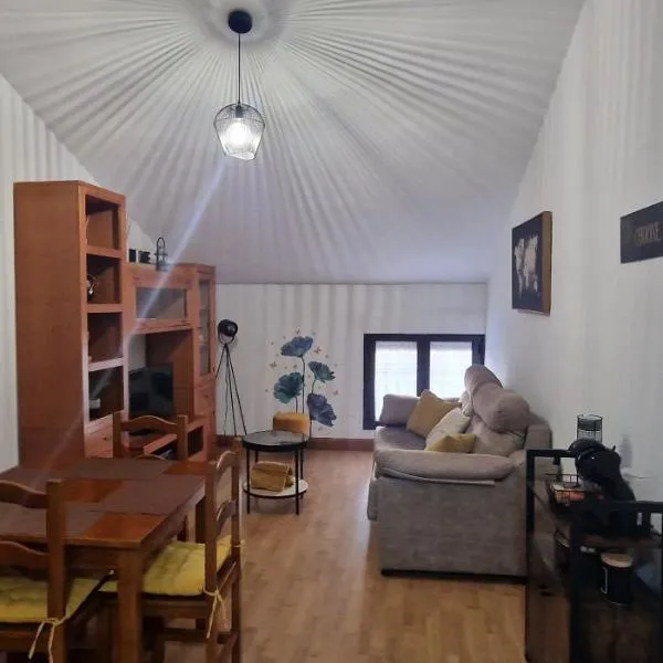 Vivienda Turistica IBAMA2, hotel v destinaci Ciudad-Rodrigo