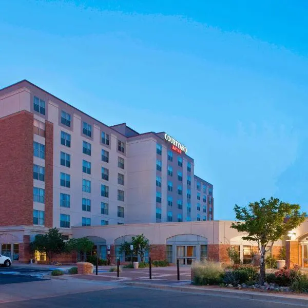 Courtyard by Marriott Pueblo, hotel in Pueblo