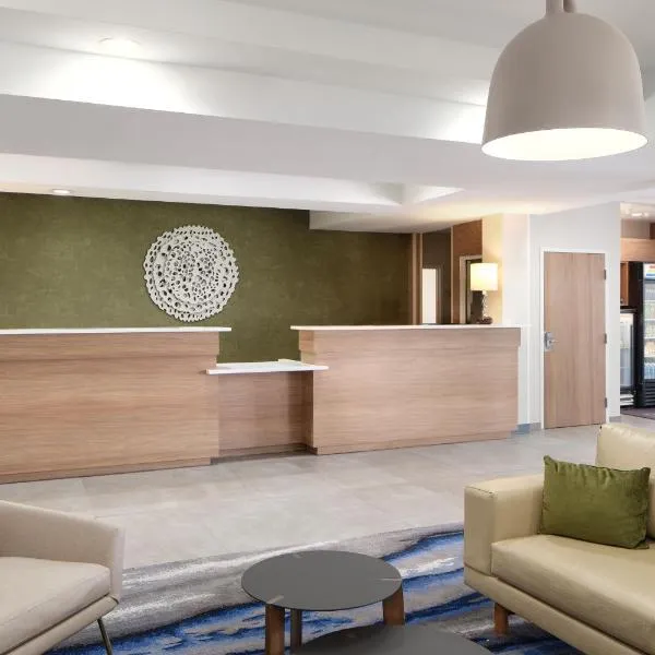 Fairfield Inn & Suites Columbia Northeast, hotel v destinaci Columbia