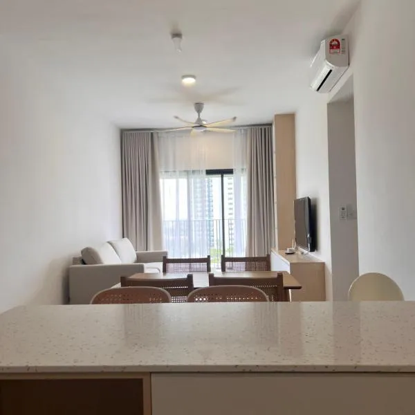 Husna Homestay, hotel in Kampong Tangkas