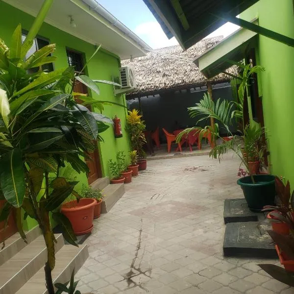 L&j modern backpackers BnB, hotel in Dar es Salaam