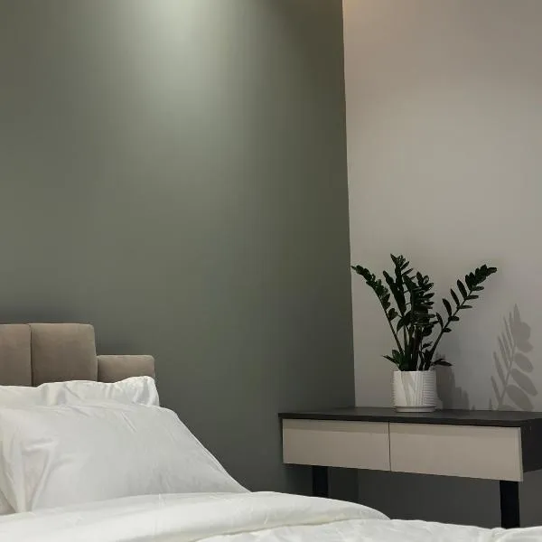The Roots Boutique Hotel, hotel v destinaci Shkodër