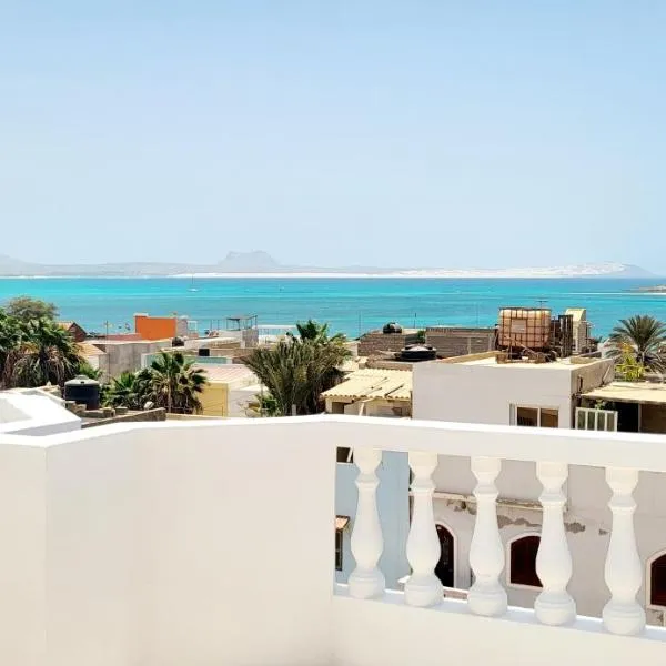 Surfhouse Boavista、サル・レイのホテル