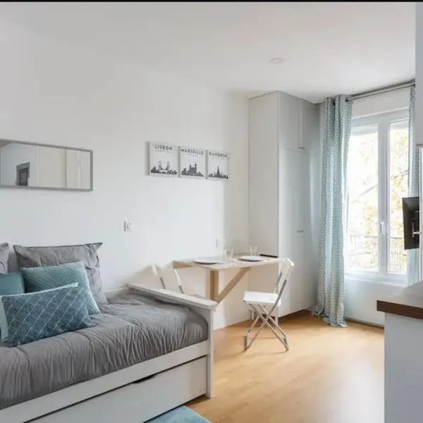 Superbe studio confortable refait à neuf, hotel v destinácii Épinay-sur-Seine