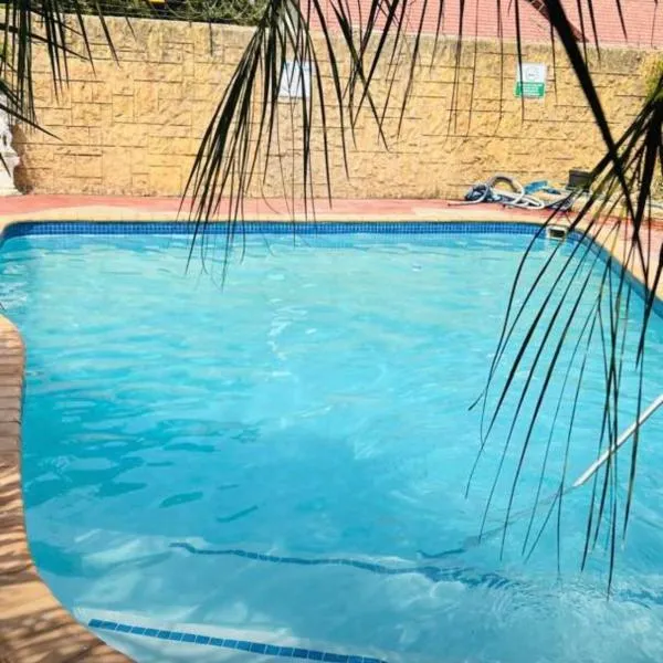 EXCLUSIVE GUEST HOUSE, hotel in Kriel