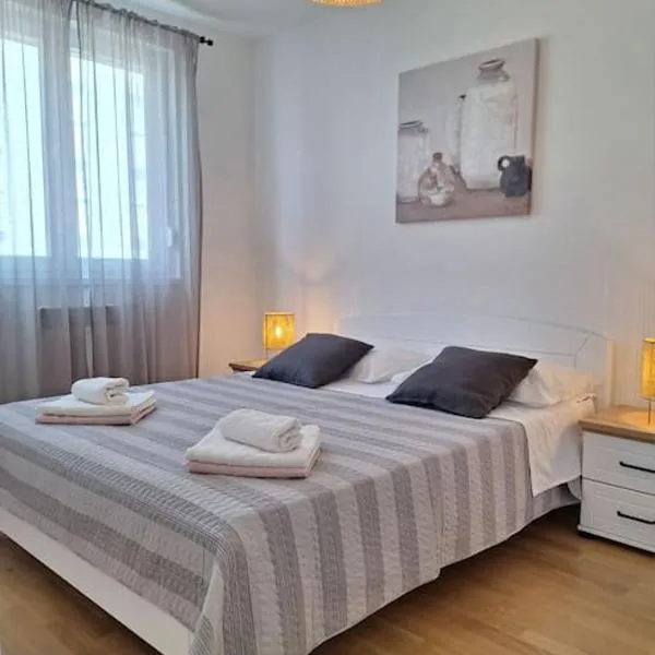 Lumada Apartment Free Garage Parking, hotel v Brodarici