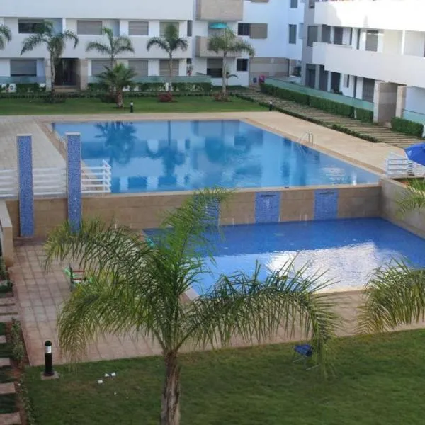 Paradise 3, hotel in Pont Blondin
