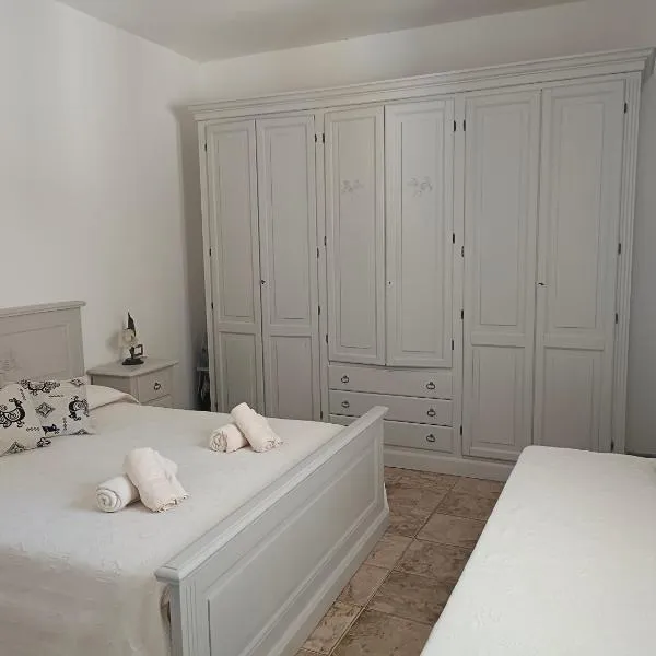 CASA ZENOBIO, hotel v destinaci Pabillonis