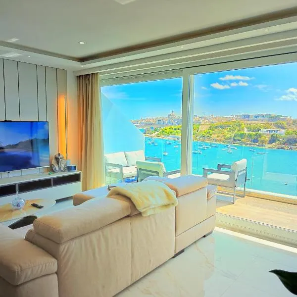 Luxury Living - Seafront Haven in Sliema - Malta, hotel v destinaci Sliema