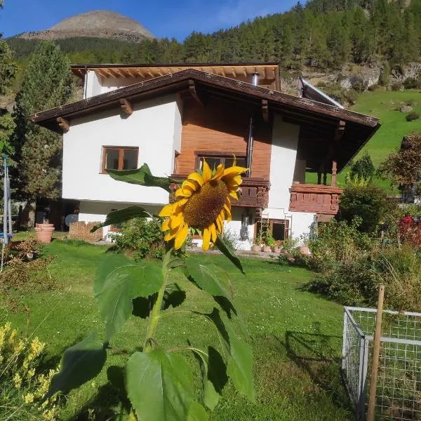 Michls Hoamat Zimmer & Summer Card, hotel in Sölden