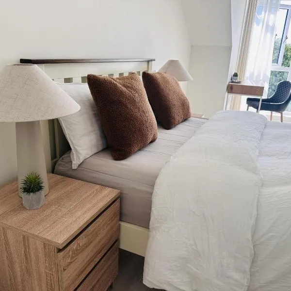 King Room with Ensuite in Dublin, ξενοδοχείο σε Clondalkin 
