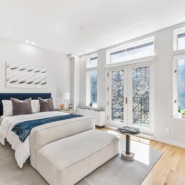 Studio w Charming Juliet Balcony in Upper East、ニューヨークのホテル