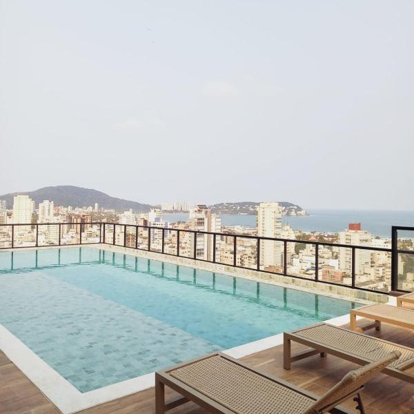 Refúgio Exclusivo a poucas quadras da Praia! Piscina com vista para o mar!
