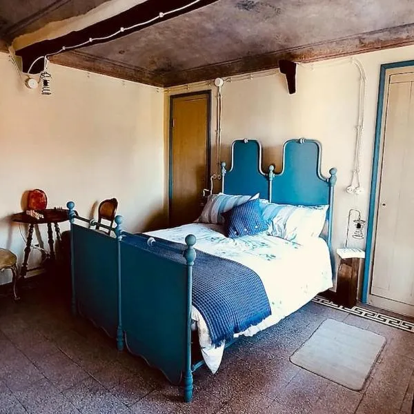 Casa Pinocchio appartamento esperienziale, hotel v destinaci San Giorgio Canavese