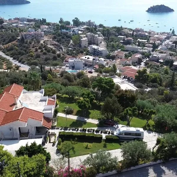 ANTIKa 6, Hotel in Tolo