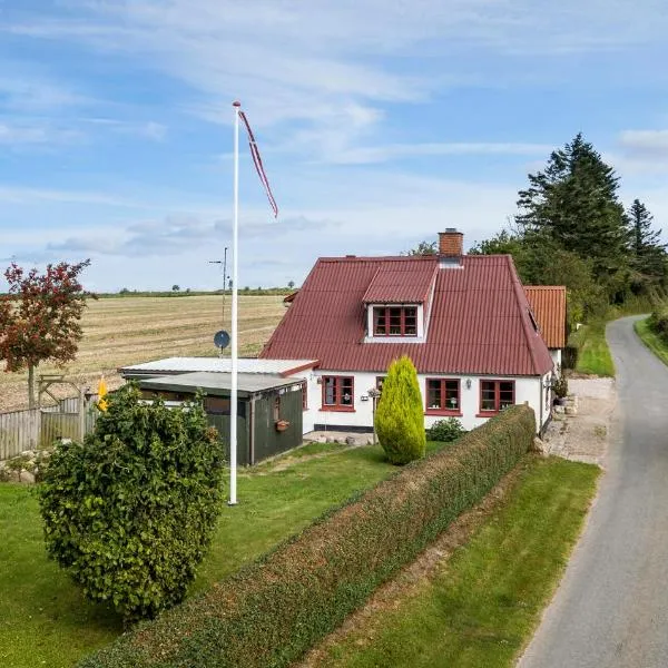 3 Bedroom Amazing Home In Sydals、Lebølのホテル