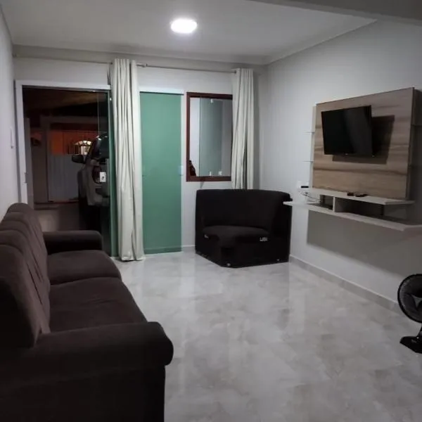 Casa em Piuma proximo a praia, hotel v mestu Piúma