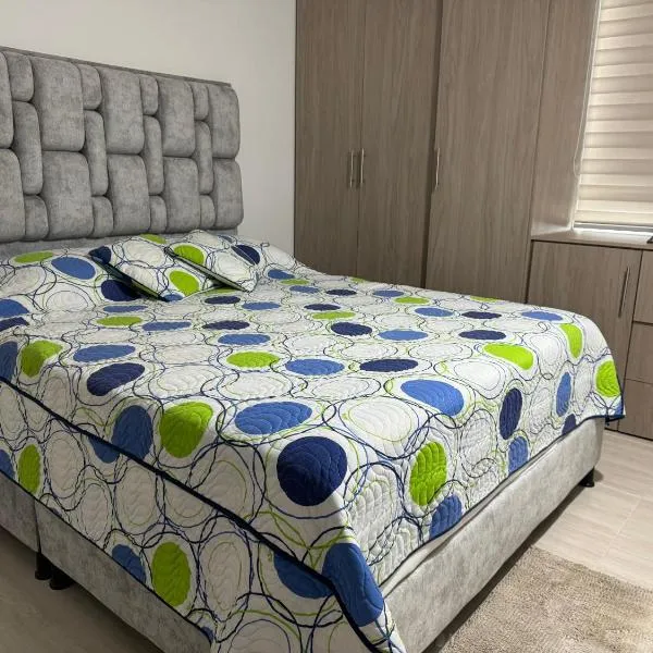 Acogedor Apartamento al oriente de Neiva, hotel in Neiva