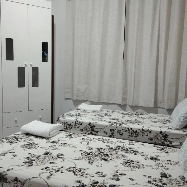 Quarto Due na Sakura House, hotel in Indaiatuba