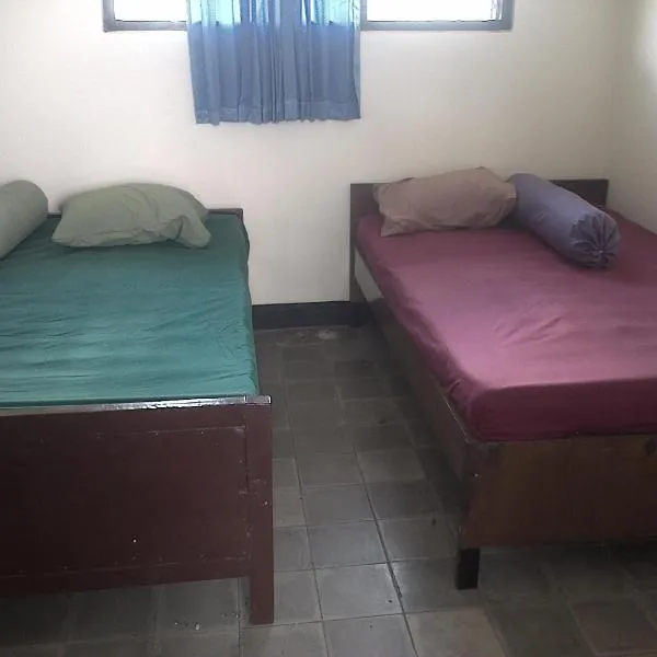 Menginap di rumah tenun Astiti, hotel in Klungkung