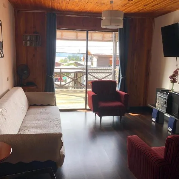 Cabaña a pasos de la costanera con estacionamiento, hotel v destinaci Villarrica