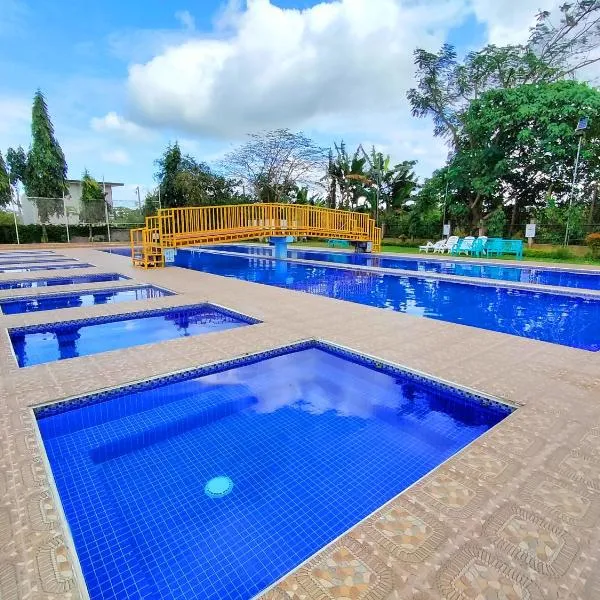 Whitewoods Convention and Leisure Hotel by SMS Hospitality, hotel v destinaci Silang