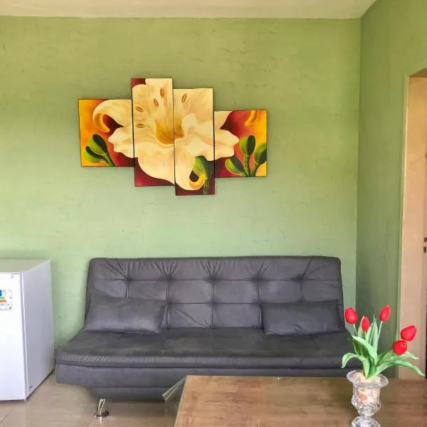 CASA EM BH Santa Efigênia, hotel v destinaci Belo Horizonte