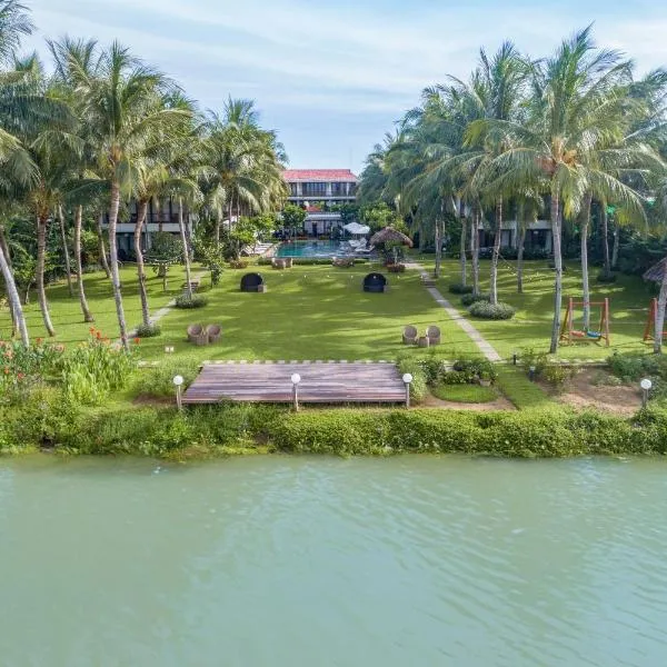 Emerald Hoi An Riverside Resort, Hotel in Hội An