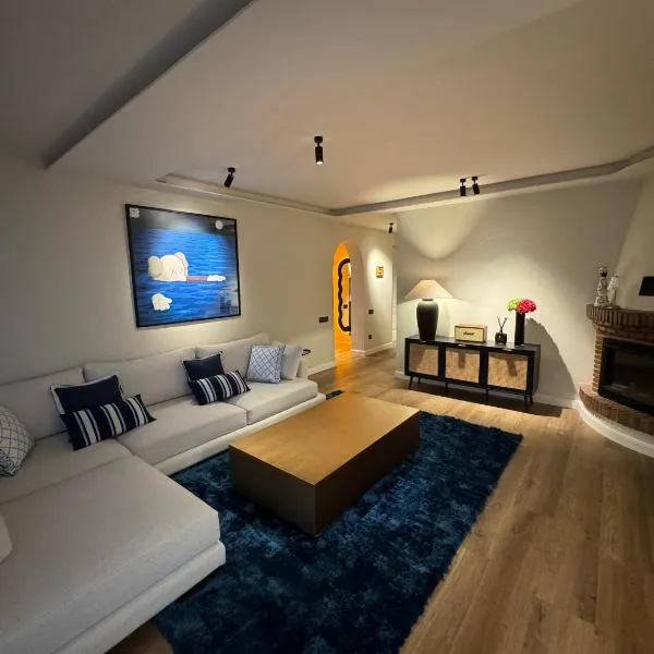 Villa Harmony, hotel in Mijas Costa