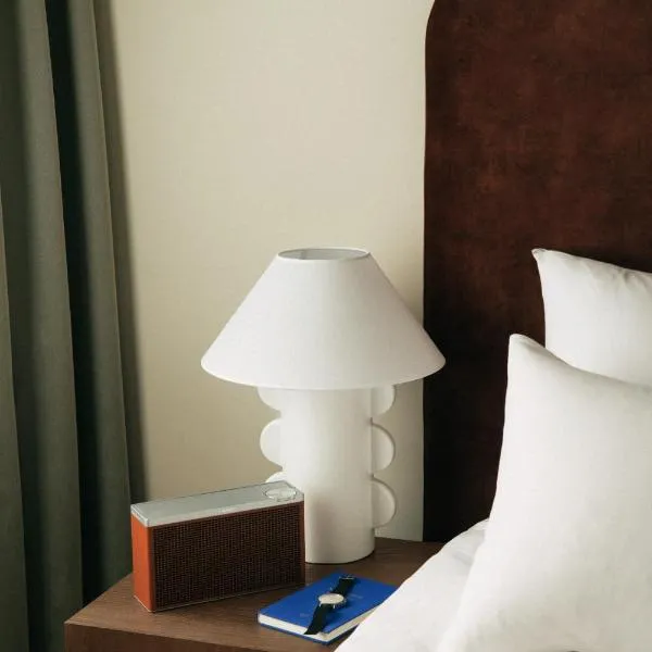 Att I Kvadraturen、オスロのホテル