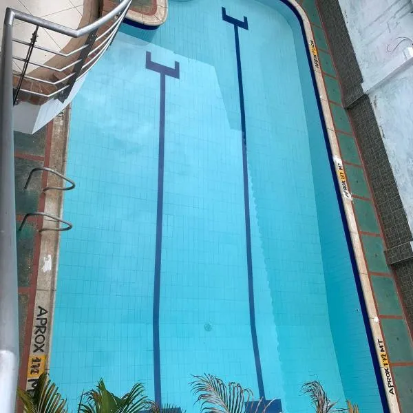 Hotel los leones Melgar, hotel v destinaci Melgar